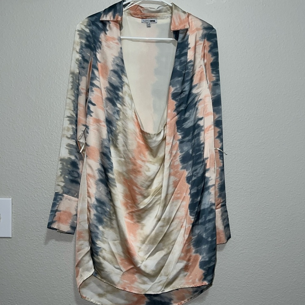 Pre-loved Tie Dye Mini Dress-Coral Comb Color - Picture 3 of 6